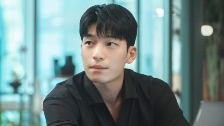 Wi Ha-Joon, o famoso policial de ‘Round 6’, chega ao Brasil em abril para um encontro inesquecível com fãs!