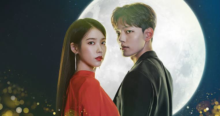 IU como a elegante dona do Hotel Del Luna em dorama de fantasia sul-coreana